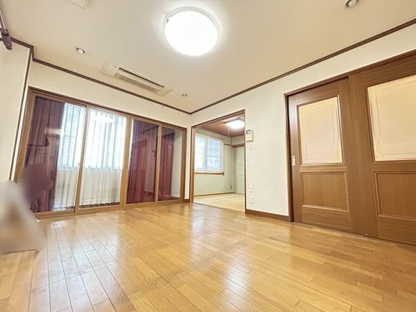武庫之荘東2丁目 中古戸建 リビング