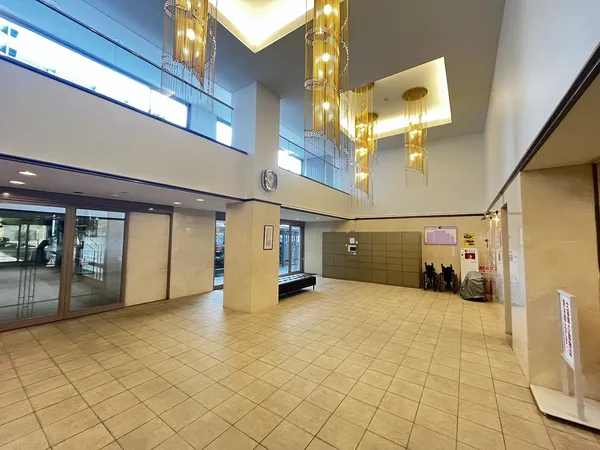 エントランスセントポリア武庫之荘　阪急神戸線「武庫之荘」駅　徒歩4分