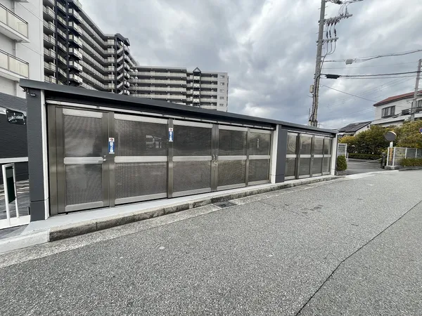 ゴミステーションセントポリア武庫之荘　阪急神戸線「武庫之荘」駅　徒歩4分