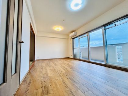 エーベル武庫之荘1番館 リビング