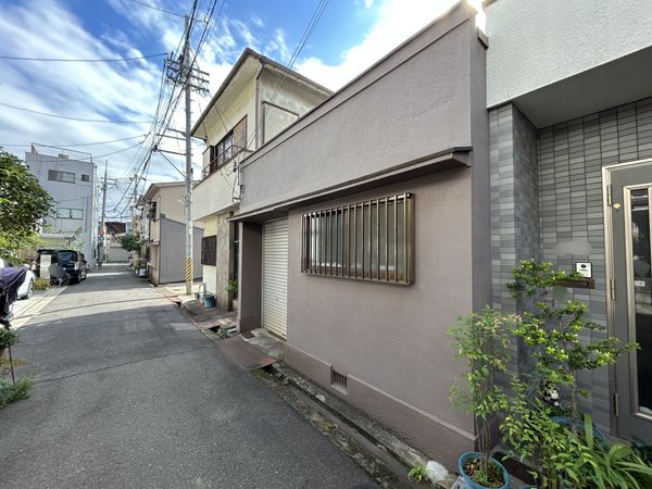 東大阪市俊徳町1丁目 前面道路含む外観 東大阪市俊徳町1丁目 前面道路含む外観