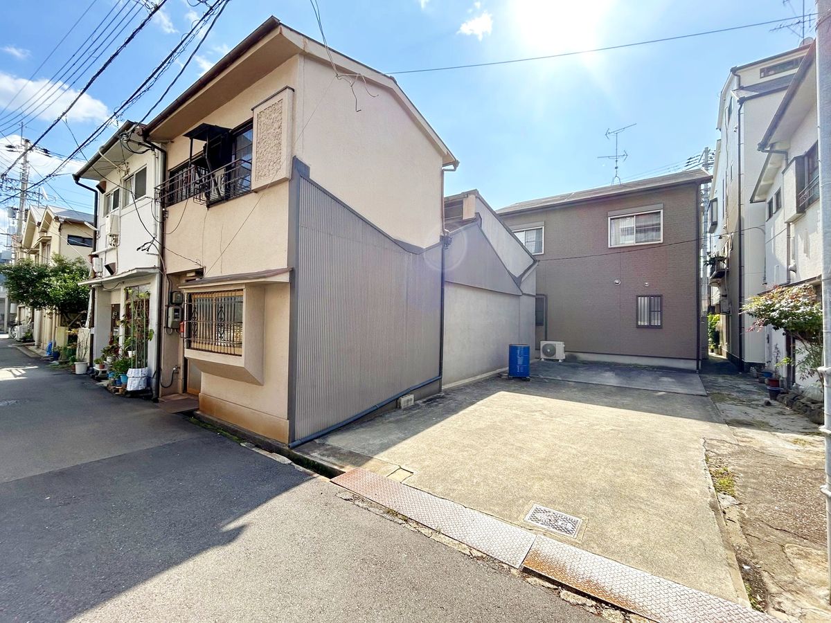 東大阪市俊徳町1丁目 前面道路含む外観 前面道路含む外観