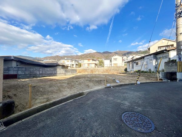 東大阪市北石切町 前面道路含む外観 東大阪市北石切町 前面道路含む外観