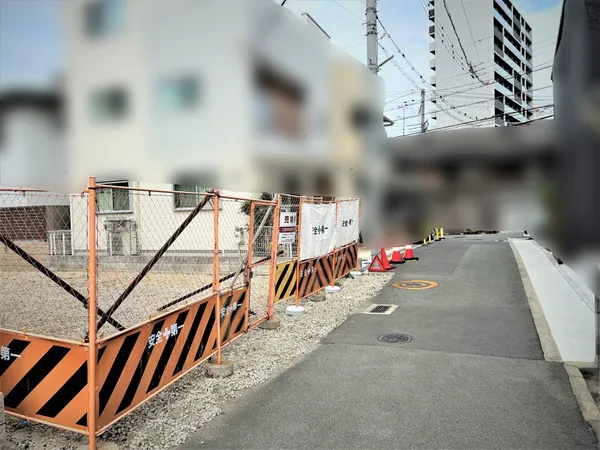 前面道路を含む土地写真