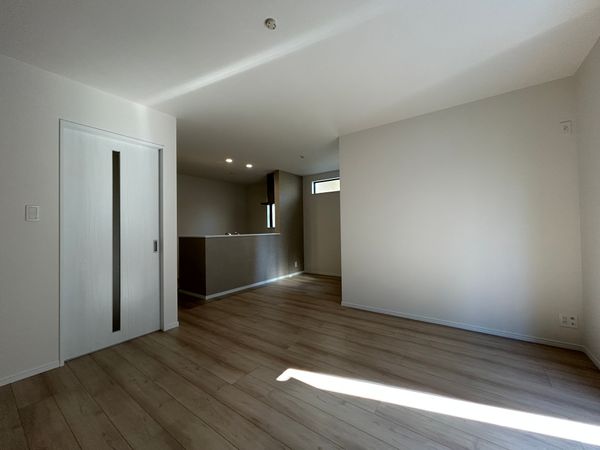 八尾市堤町2丁目 新築2号棟 リビング リビング