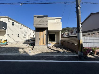 東大阪市第1豊浦町 2号棟 外観