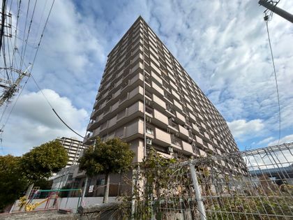 シャトー第2八戸ノ里 外観