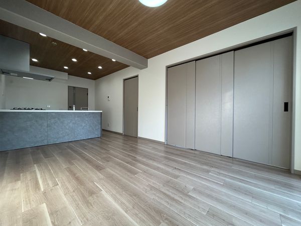 第三ガーデンハイツ A棟 リビング