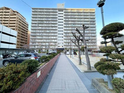 第三ガーデンハイツ A棟 外観