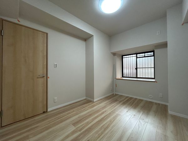 アドリーム石切山手 室内