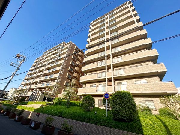 イトーピア枚岡公園 外観