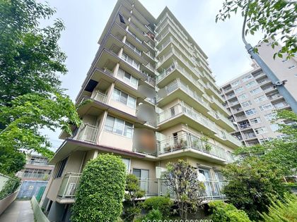 八戸ノ里ガーデンハイツ 外観