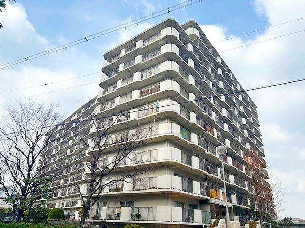 小阪パークハイツ Ⅰ号棟 外観 小阪パークハイツ Ⅰ号棟 外観