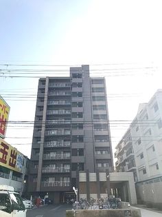 サーパス小阪 外観