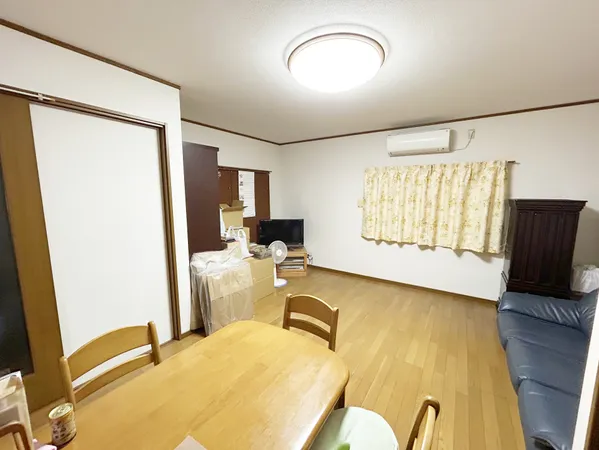 LDK※室内写真の家具・照明等の調度類は価格に含まれません。