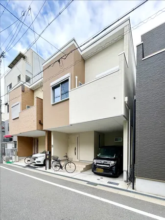 外観写真平成30年10月築のお家です。