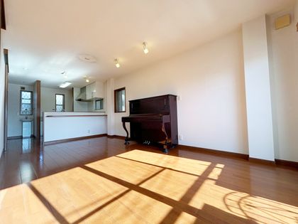 大阪市阿倍野区北畠1丁目 リビング