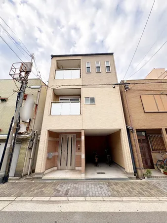 平成20年建築戸建です。