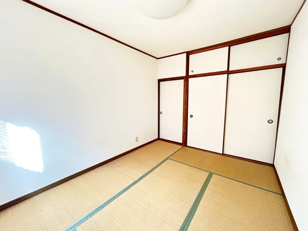 3階　西側和室　約6.0帖