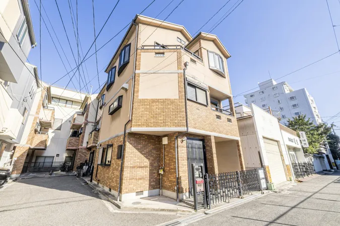 こちらが外観でございます。