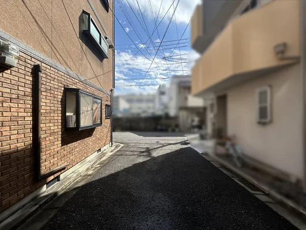 こちらが西側道路でございます。