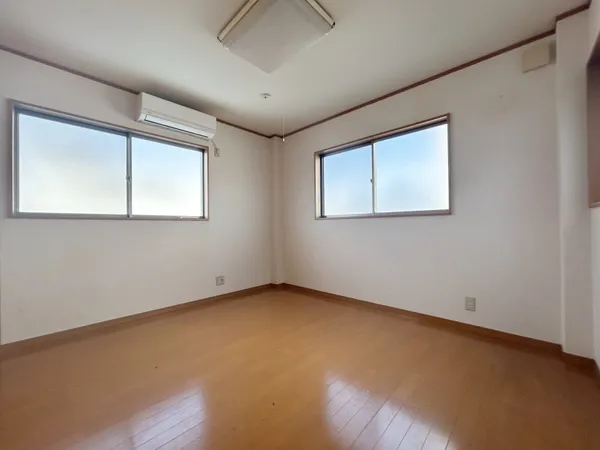 洋室（3階北東側）