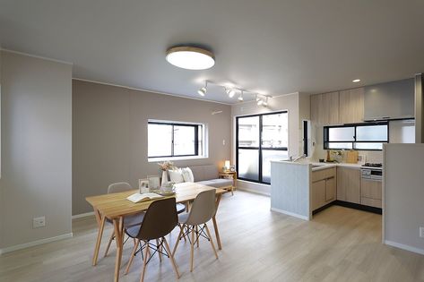 長吉出戸二丁目 戸建 リビング