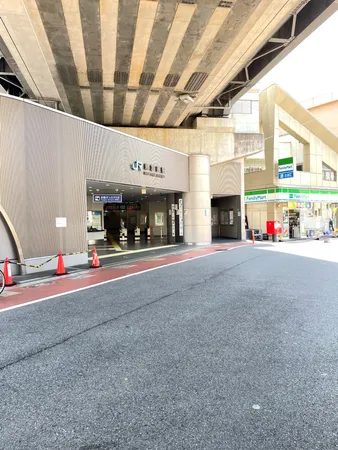 徒歩13分。