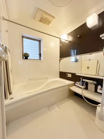 浴室※室内写真の家具・照明等の調度類は価格に含まれません。