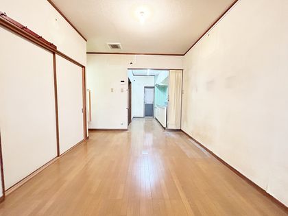 大阪市阿倍野区阿倍野筋5丁目 リビング