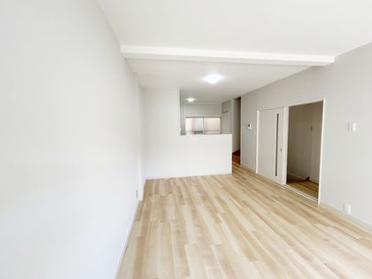 大阪市住之江区西住之江3丁目 中古戸建 リビング
