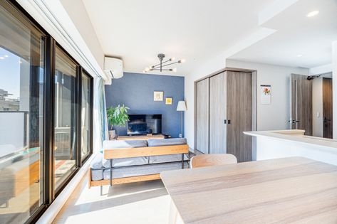 ローレルスクエア柏原 リビング