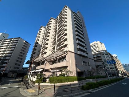 あべのポンテ 外観