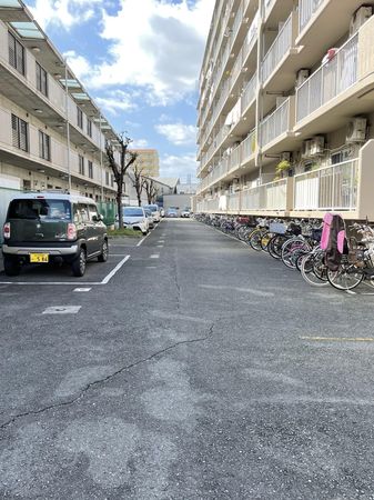 洋伸平野ハイツ 駐車場 洋伸平野ハイツ 駐車場