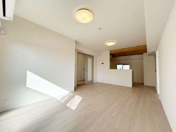 エスト東園田 リビング