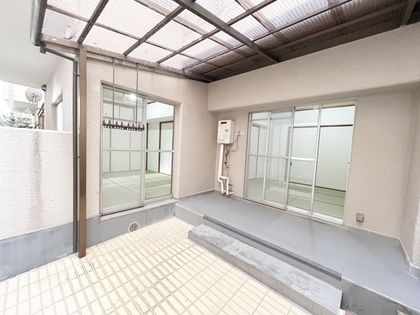 朝日プラザ平野本町 庭
