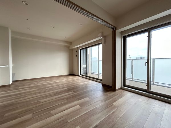 プレサンスロジェ東住吉Ⅱ リビング