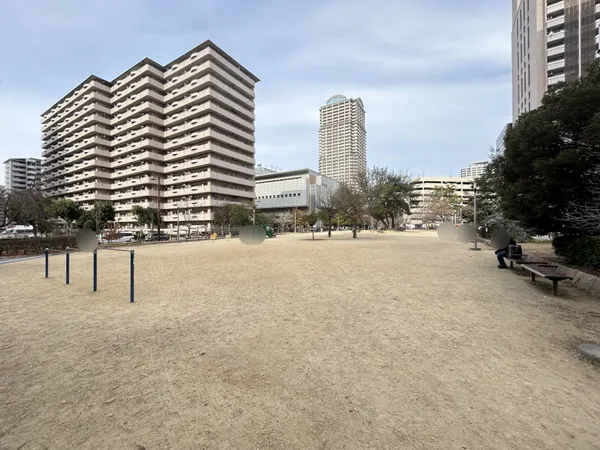 金塚ふれあい東公園まで約10ｍ