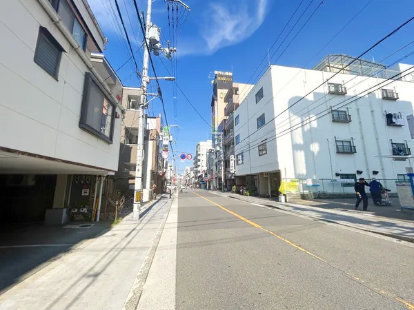 前面道路約10.9ｍ