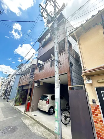 こちらが外観でございます。