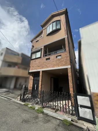 こちらが外観でございます。