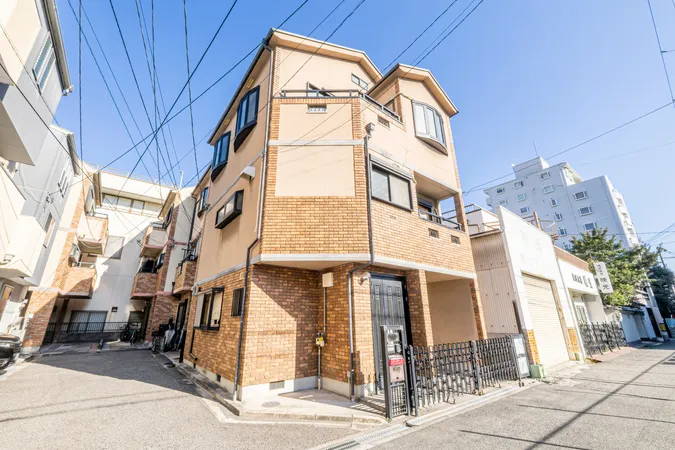 こちらが外観でございます。