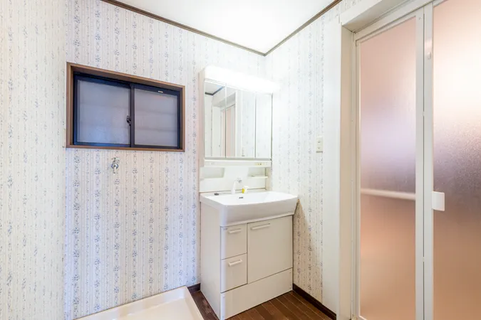 こちらが洗面室でございます。