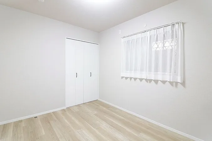 1階洋室（約5.6帖）