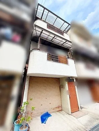 こちらが外観でございます。