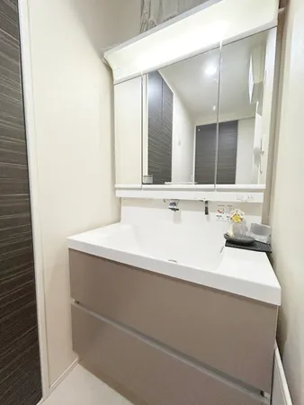 【洗面台】収納量豊富な洗面化粧台でございます！