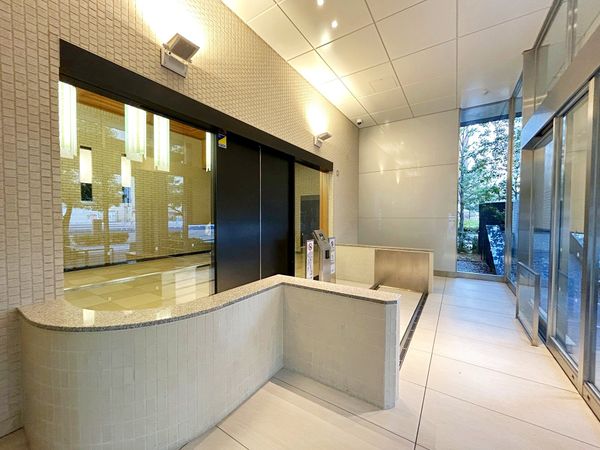 プレミストタワー大阪新町ローレルコート エントランス プレミストタワー大阪新町ローレルコート エントランス