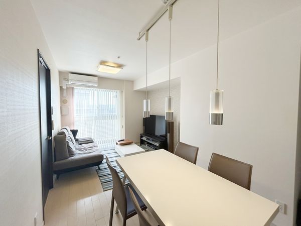 レジデンスタワー上本町 リビング