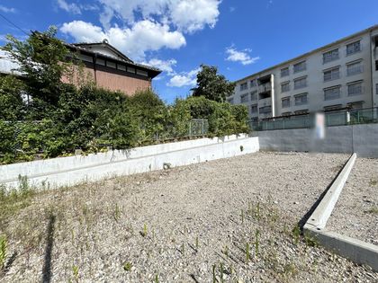 伏見区桃山町泰長老 B号地 前面道路含む外観