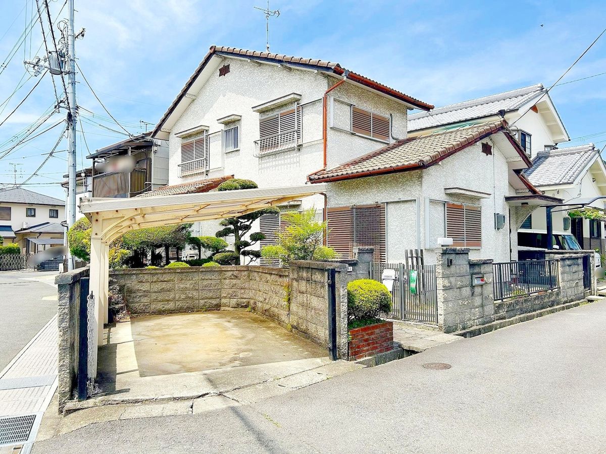 城陽市平川野原【解体更地渡し】 前面道路含む外観 前面道路含む外観